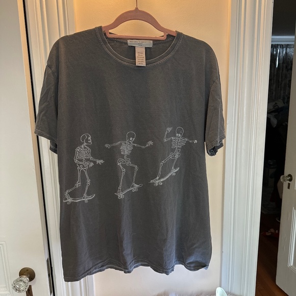 Urban Outfitters Tops - Urban outfitters distressed gray skeleton skateboard  T shirt